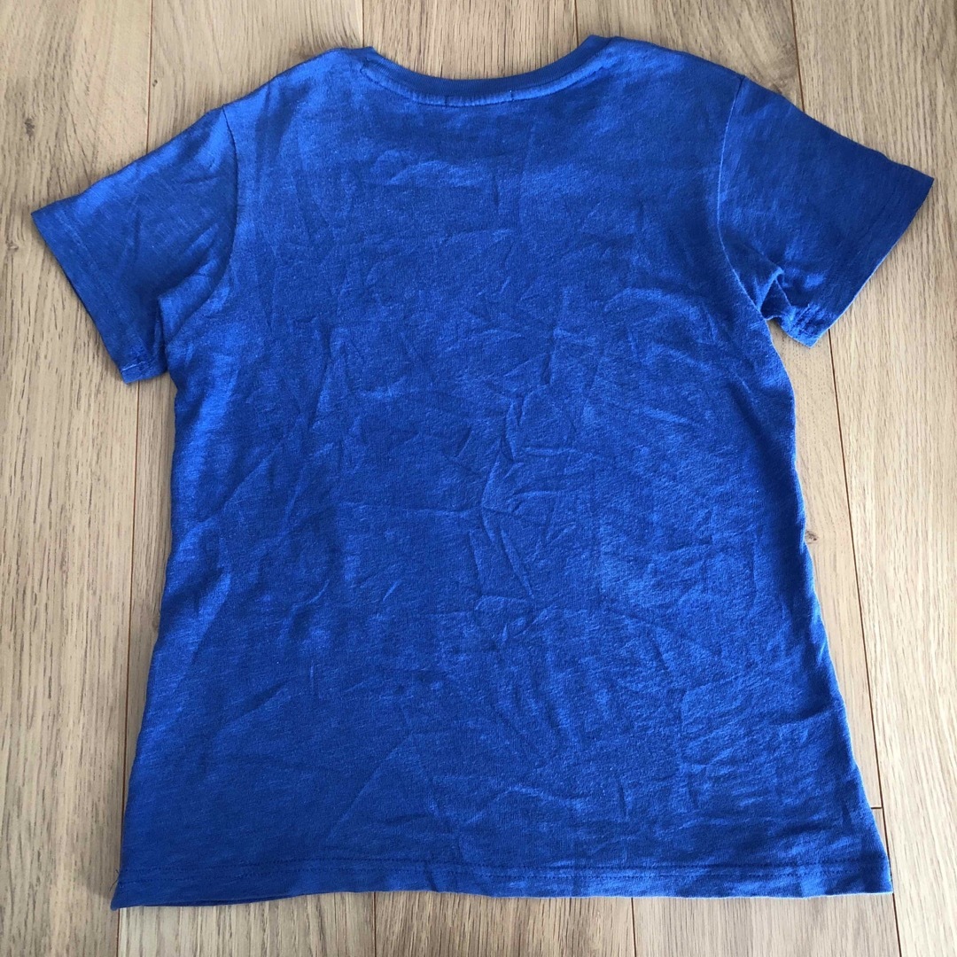 UNIQLO(ユニクロ)の匿名配送☆UNIQLO UT Tシャツ 130 キッズ/ベビー/マタニティのキッズ服男の子用(90cm~)(Tシャツ/カットソー)の商品写真