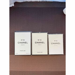 シャネル(CHANEL)のCHANEL紙箱　【300円】値下げしてね❗️(ラッピング/包装)