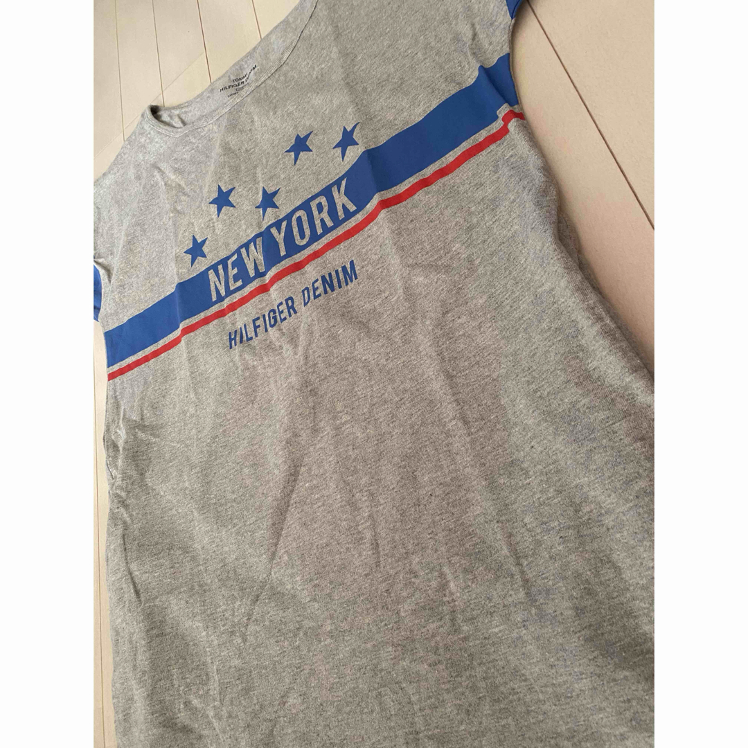 TOMMY(トミー)のTOMMY Tシャツ　ワンピース　Sサイズ レディースのワンピース(ひざ丈ワンピース)の商品写真