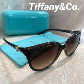 Tiffany & Co. - ☆超美品☆Tiffany&Co. サングラス TF4093-H キャッツアイ