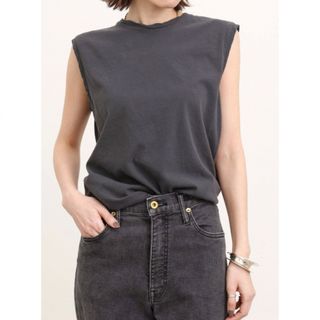 アパルトモンドゥーズィエムクラス(L'Appartement DEUXIEME CLASSE)の新品　【GREYCHORD/グレーコード】Nosleeve T-SH グレーA(Tシャツ/カットソー(半袖/袖なし))