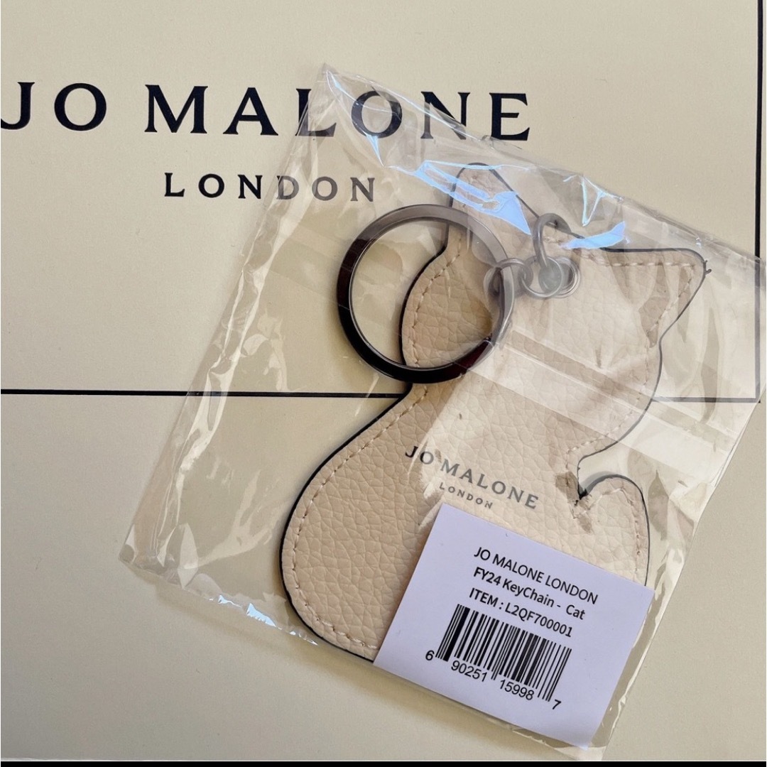 Jo Malone(ジョーマローン)のjo malone ジョーマローン　ノベルティ オリジナルキーチェーン　ネコ レディースのファッション小物(キーホルダー)の商品写真