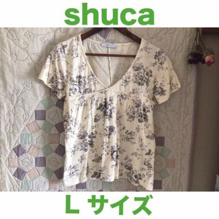 シュカ(shuca)のレディーストップス　shuca(カットソー(半袖/袖なし))