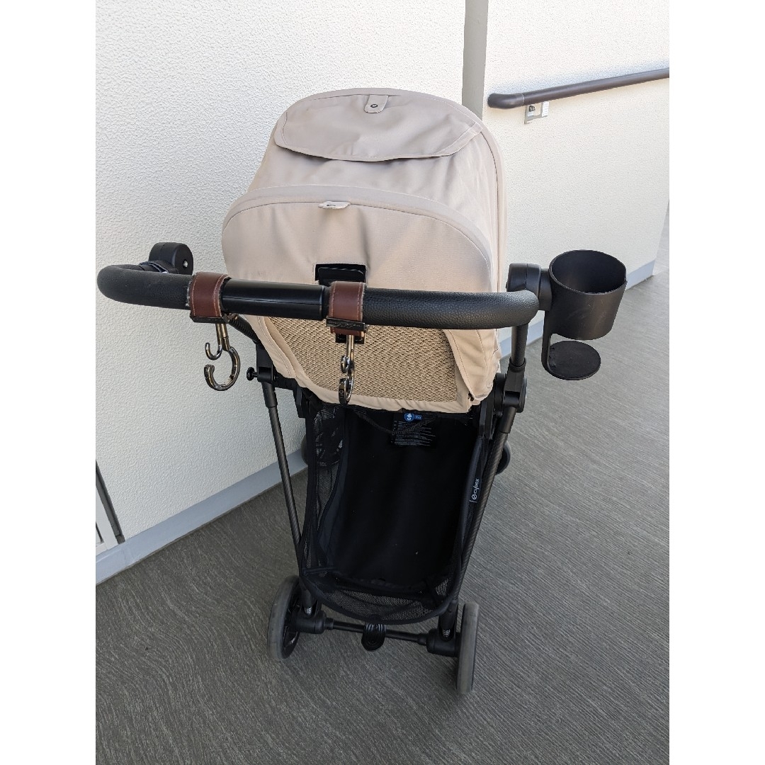 cybex(サイベックス)の【美品】サイベックス メリオカーボン 2023年モデル ベージュ キッズ/ベビー/マタニティの外出/移動用品(ベビーカー/バギー)の商品写真