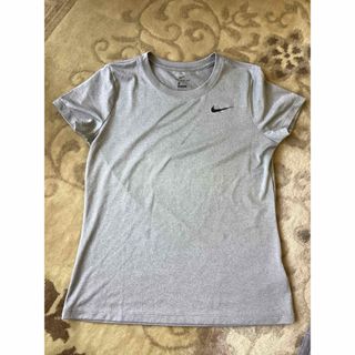 NIKE - ナイキ　Tシャツ　レディース　Mサイズ