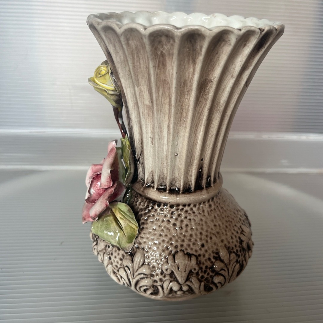 アンティーク 薔薇柄 花瓶 陶器の通販 by Eddiei's shop|ラクマ アンティーク 薔薇柄 花瓶 陶器の通販 by Eddiei's shop|ラクマ