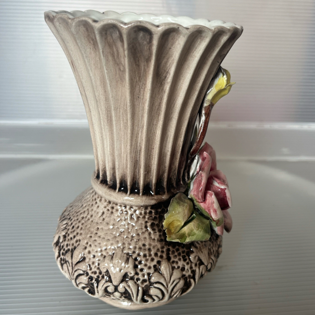 アンティーク 薔薇柄 花瓶 陶器の通販 by Eddiei's shop|ラクマ アンティーク 薔薇柄 花瓶 陶器の通販 by Eddiei's shop|ラクマ