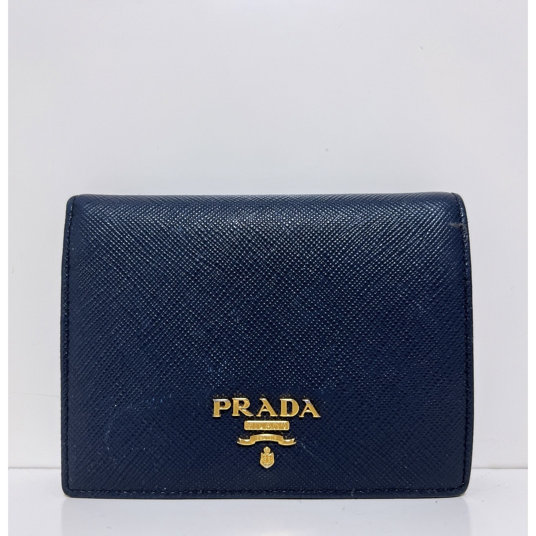 PRADA(プラダ)の☆美品☆送料無料☆PRADAプラダ二つ折り財布☆ネイビー系☆ レディースのファッション小物(財布)の商品写真