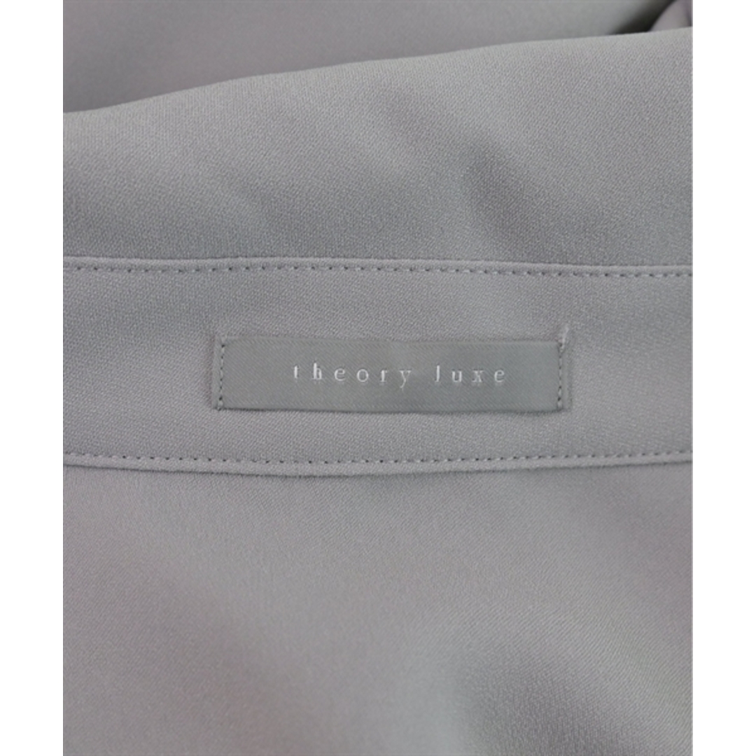 Theory luxe(セオリーリュクス)のtheory luxe セオリーリュクス ブラウス 40(M位) グレー 【古着】【中古】 レディースのトップス(シャツ/ブラウス(長袖/七分))の商品写真