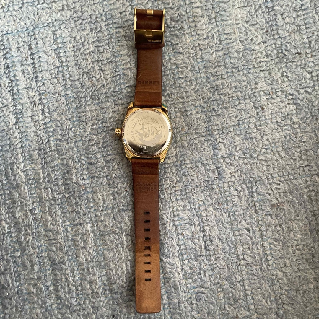 DIESEL(ディーゼル)のジャンク品 DIESEL 腕時計 レディースのファッション小物(腕時計)の商品写真