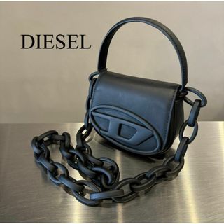 ディーゼル(DIESEL)の『DIESEL』ディーゼル (24ss) Dロゴミニバッグ(ショルダーバッグ)