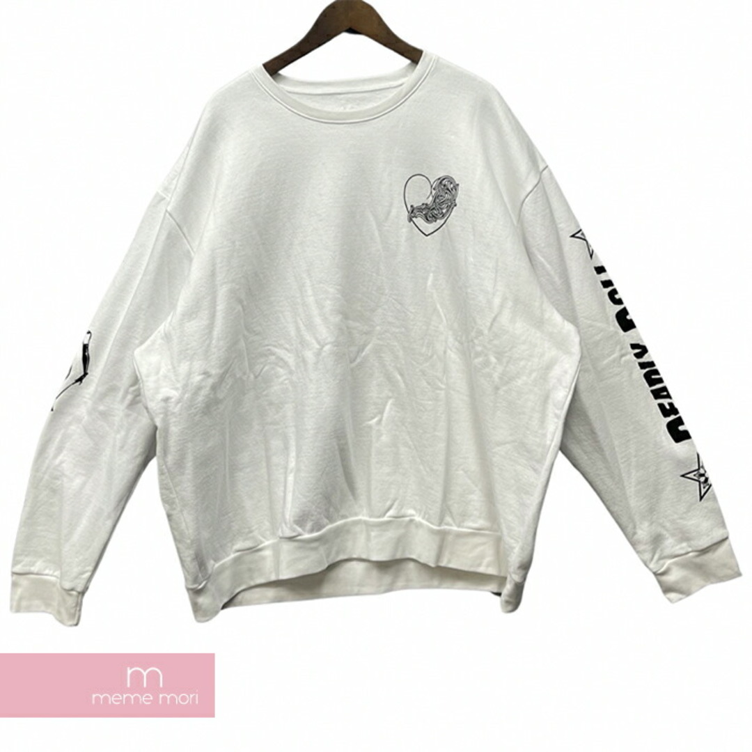 Chrome Hearts(クロムハーツ)のCHROME HEARTS×Deadly Doll Crewneck Sweatshirt クロムハーツ×デッドリードール クルーネックスウェットシャツ トレーナー ロゴプリント マイアミ限定 袖プリント ハート ホワイト サイズS 【240427】【中古-A】【me04】 メンズのトップス(スウェット)の商品写真