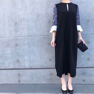 マメ(mame)のTulle Embroidered Sleeve I-Line Dress(ロングワンピース/マキシワンピース)