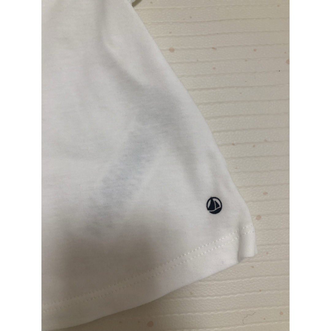 PETIT BATEAU(プチバトー)の新品♡PETIT BATEAU♡半袖トップス67㎝ キッズ/ベビー/マタニティのベビー服(~85cm)(シャツ/カットソー)の商品写真
