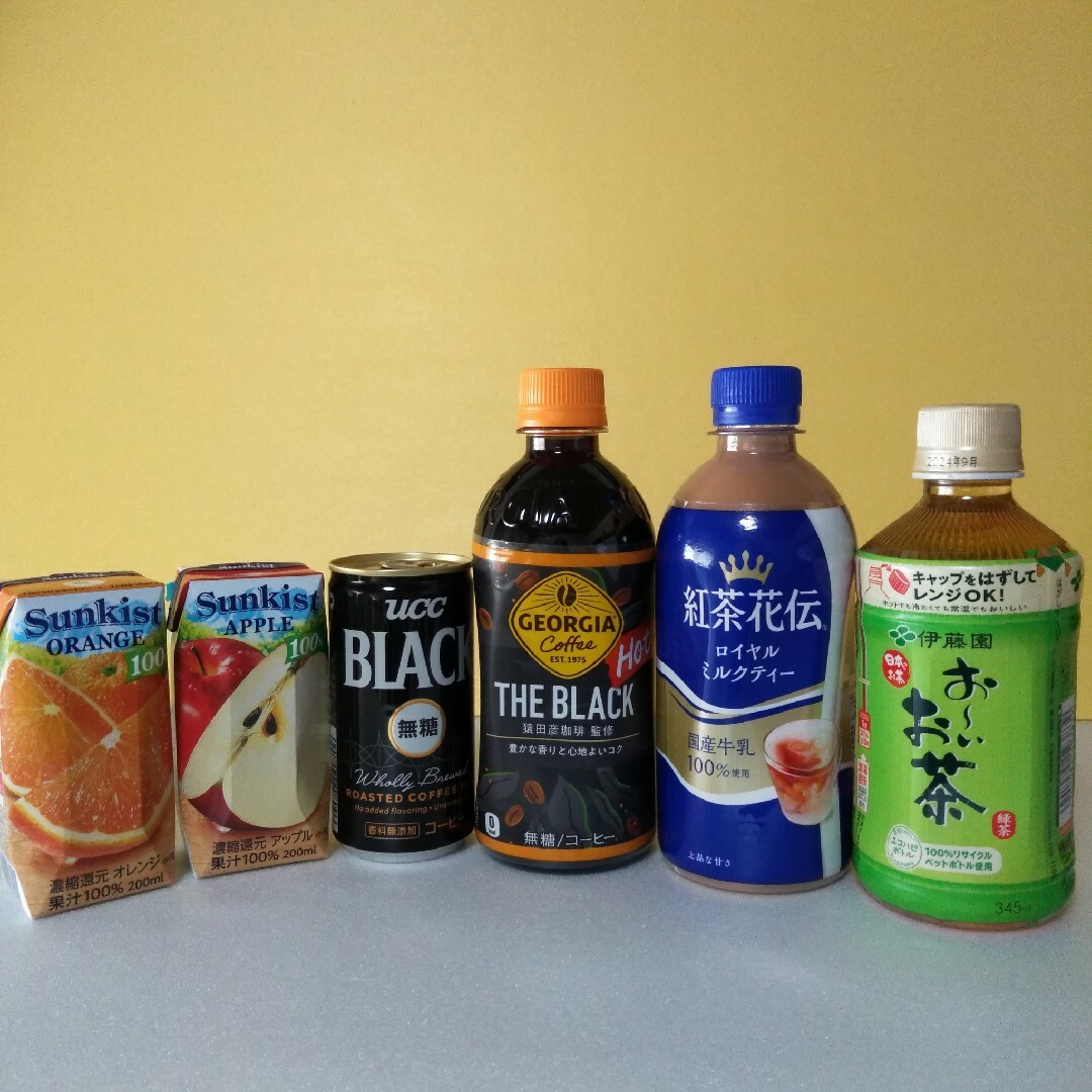 紅茶花伝　UCCBLACK無糖　Sunkist　お〜いお茶　GEORGIA 食品/飲料/酒の飲料(コーヒー)の商品写真