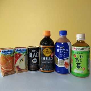 紅茶花伝　UCCBLACK無糖　Sunkist　お〜いお茶　GEORGIA(コーヒー)