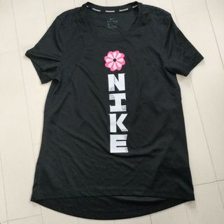 NIKE - NIKEナイキドライフィットＴシャツ