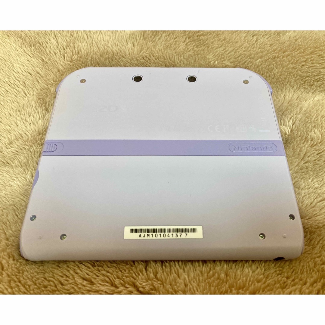 ニンテンドー2DS(ニンテンドー2DS)のNintendo 2DS ラベンダー 本体 エンタメ/ホビーのゲームソフト/ゲーム機本体(携帯用ゲーム機本体)の商品写真