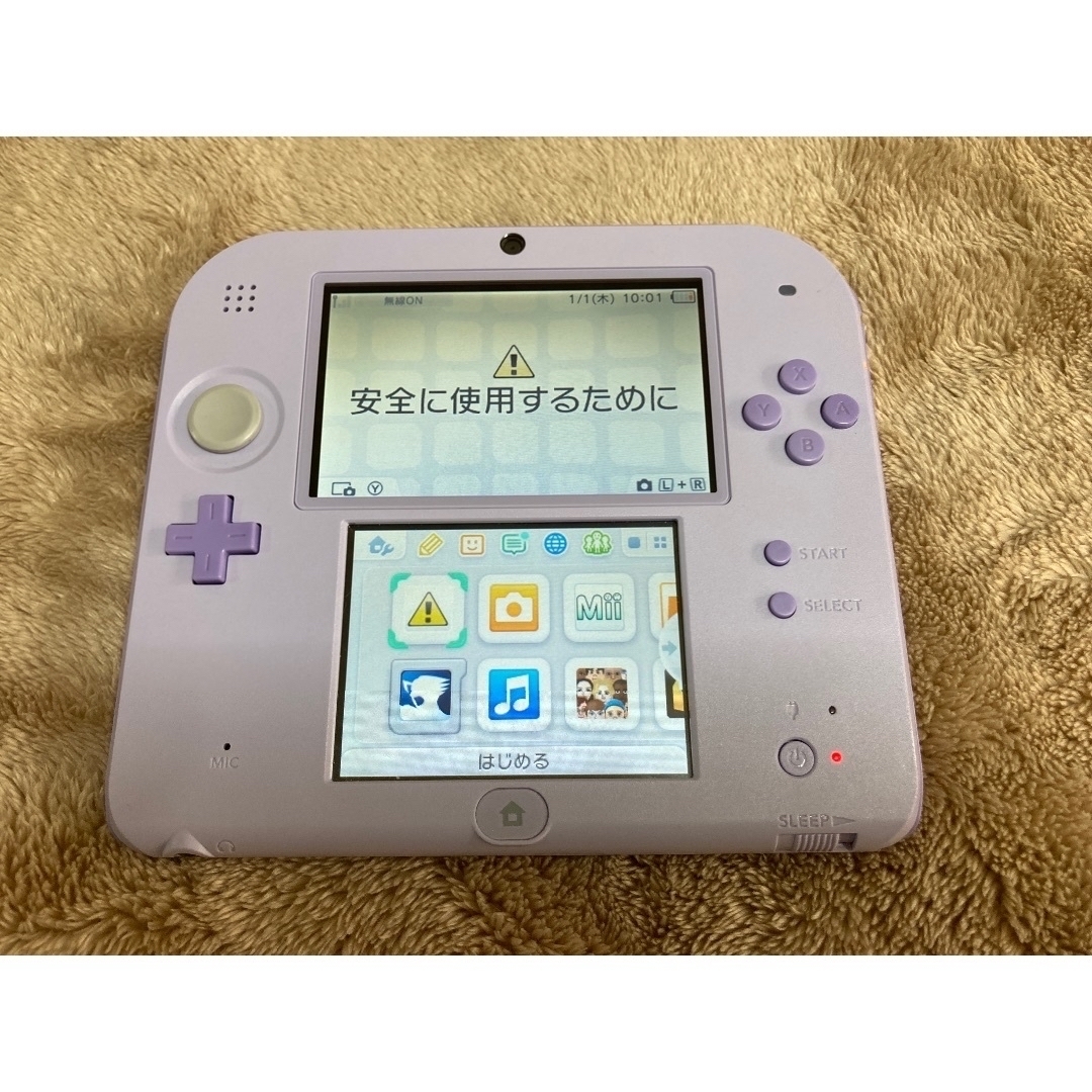 ニンテンドー2DS(ニンテンドー2DS)のNintendo 2DS ラベンダー 本体 エンタメ/ホビーのゲームソフト/ゲーム機本体(携帯用ゲーム機本体)の商品写真