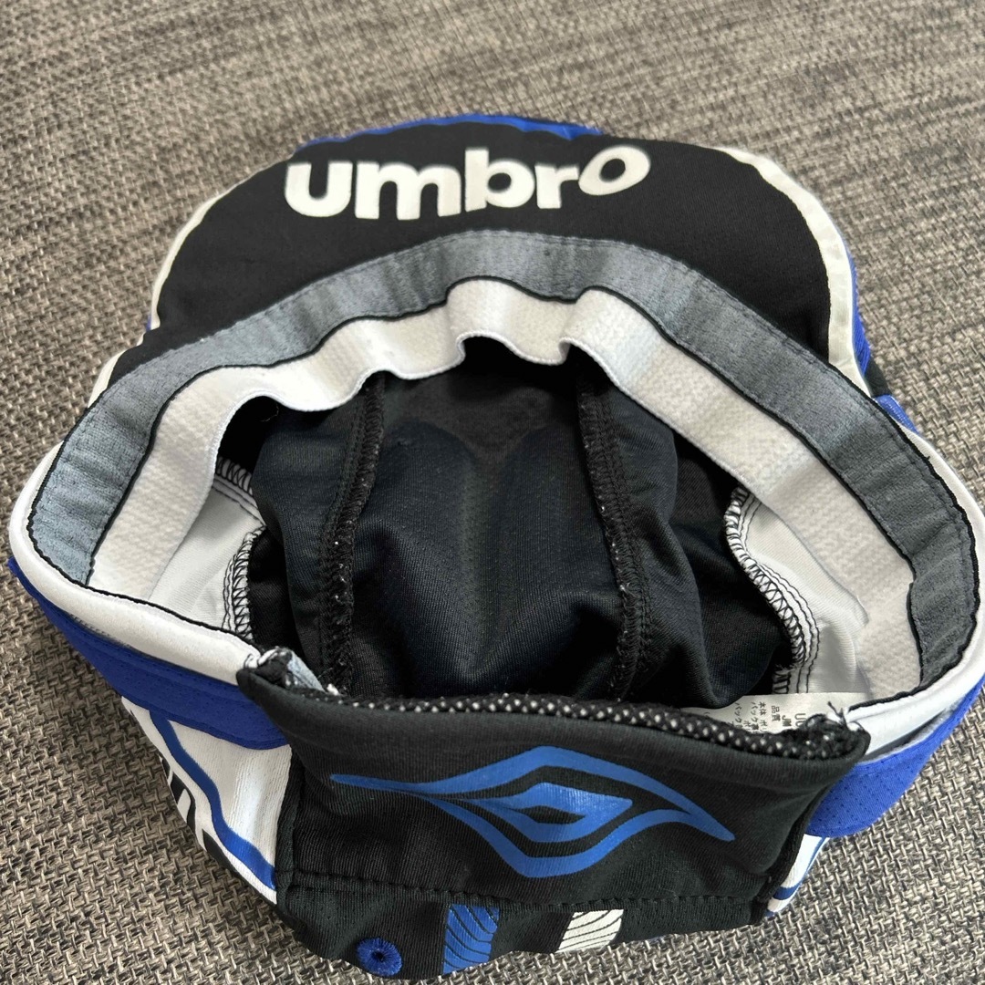 UMBRO(アンブロ)のサッカーキャップ キッズ/ベビー/マタニティのこども用ファッション小物(帽子)の商品写真