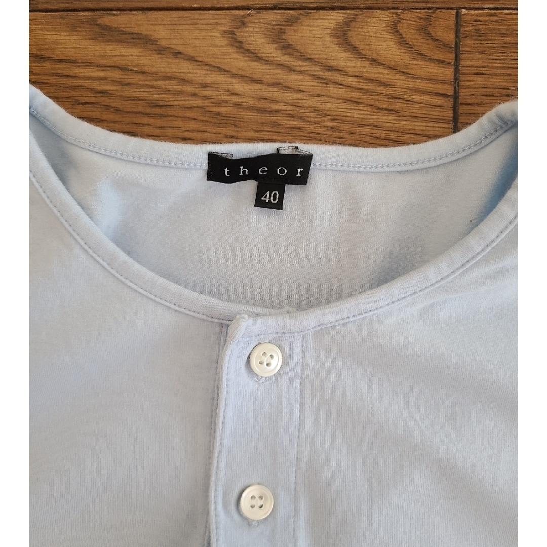 theory(セオリー)のi子さんお取り置きです。theory　水色　ヘンリーネック　シャツ メンズのトップス(Tシャツ/カットソー(半袖/袖なし))の商品写真