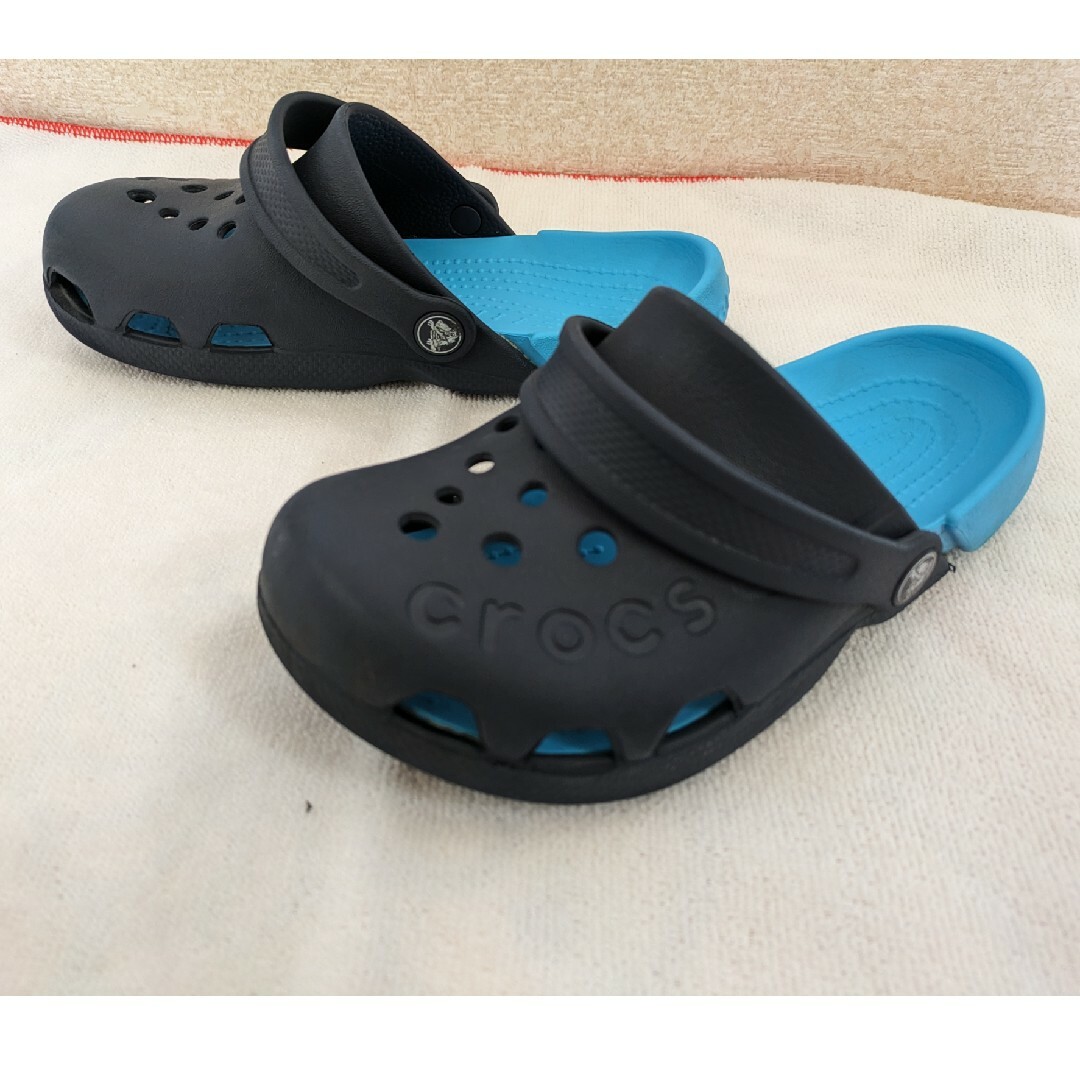 crocs(クロックス)の★crocs★　J2  20cm　子供サンダル　スリッポン　履物　ビーサン キッズ/ベビー/マタニティのキッズ靴/シューズ(15cm~)(スリッポン)の商品写真