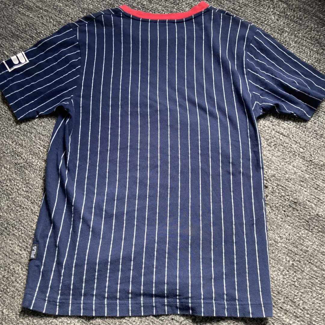 FILA(フィラ)のFILA フィラ　メンズ　Tシャツ　Mサイズ　古着　ストライプ メンズのトップス(Tシャツ/カットソー(半袖/袖なし))の商品写真