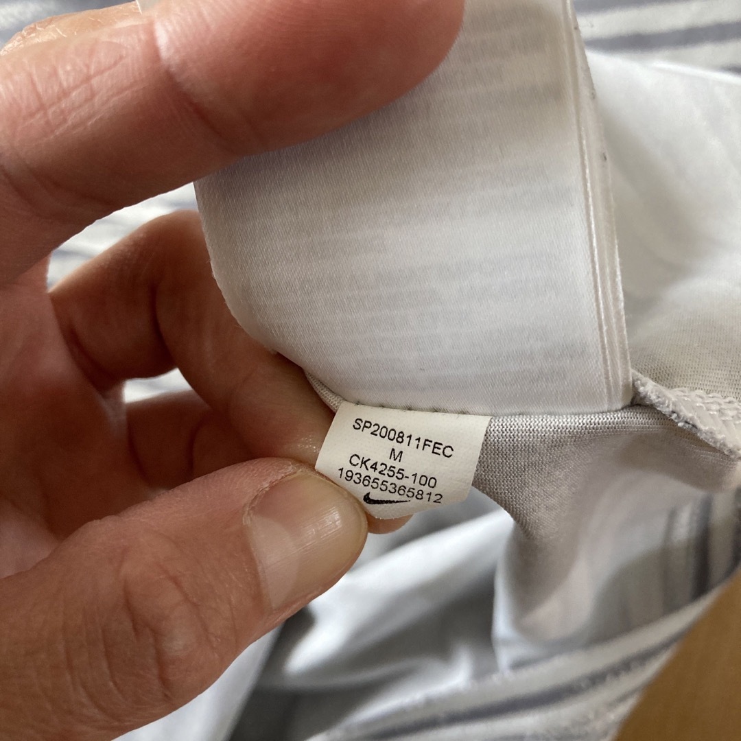 NIKE(ナイキ)のナイキ　NIKE 半袖　メンズ　Mサイズ メンズのトップス(Tシャツ/カットソー(半袖/袖なし))の商品写真