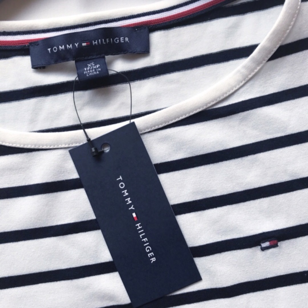 TOMMY HILFIGER(トミーヒルフィガー)のレア 新品 トミーヒルフィガー USA タンクトップ XS レディースのトップス(タンクトップ)の商品写真