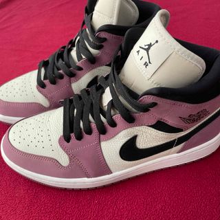 ナイキ(NIKE)のNike WMNS Air Jordan 1 Mid Berry Pink(スニーカー)