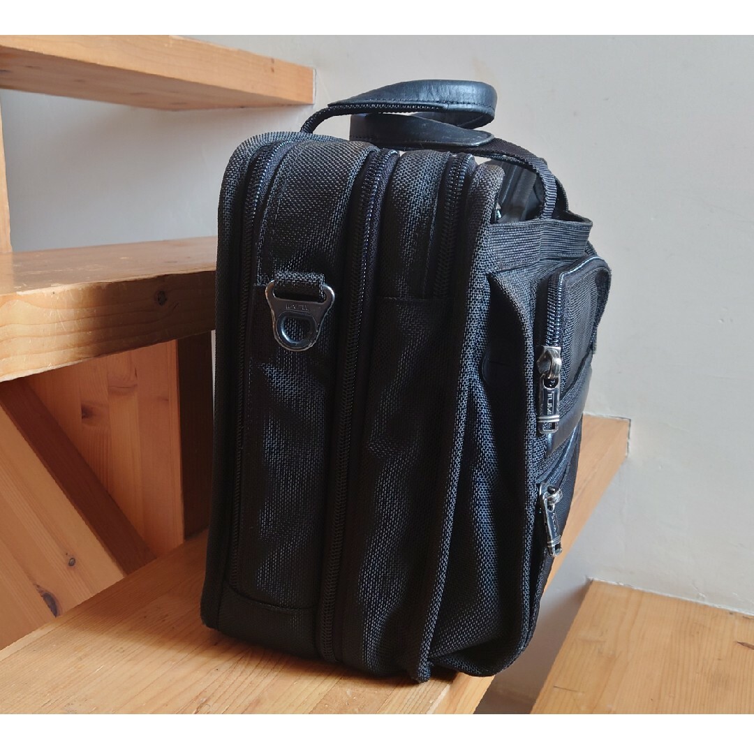 TUMI(トゥミ)のTUMI 26141D4 G4.4 中古 メンズのバッグ(ビジネスバッグ)の商品写真