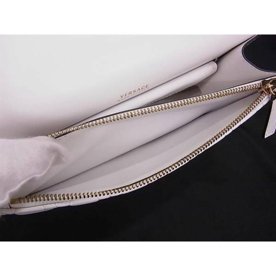 VERSACE - □極美品□ VERSACE ヴェルサーチ レザー チェーン VERSACE - □極美品□ VERSACE ヴェルサーチ レザー チェーン