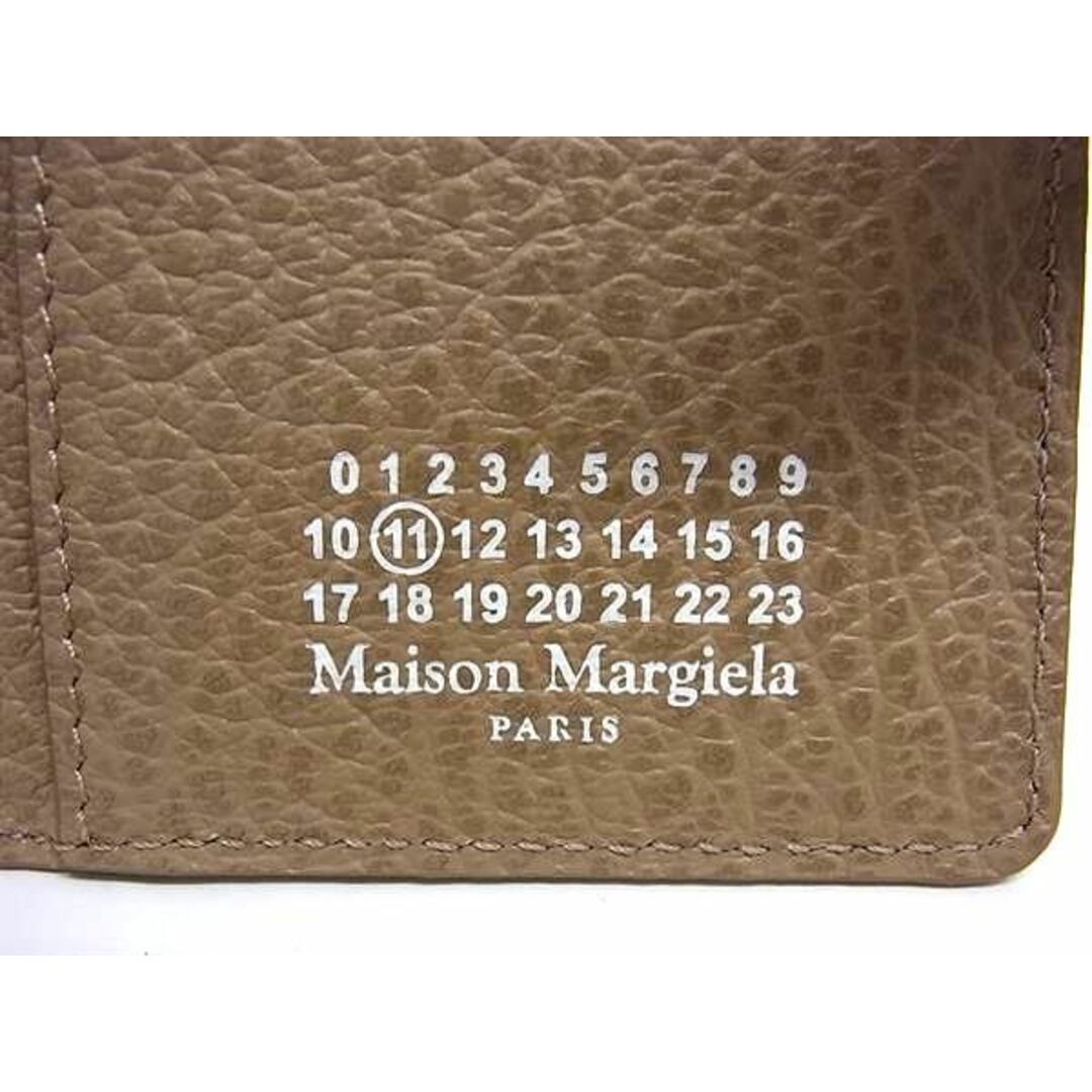 Maison Martin Margiela(マルタンマルジェラ)の■新品同様■ Maison Margiela メゾン マルジェラ 4ステッチ レザー フラグメントケース コインケース カード入れ ベージュ系 AW5304 レディースのファッション小物(その他)の商品写真