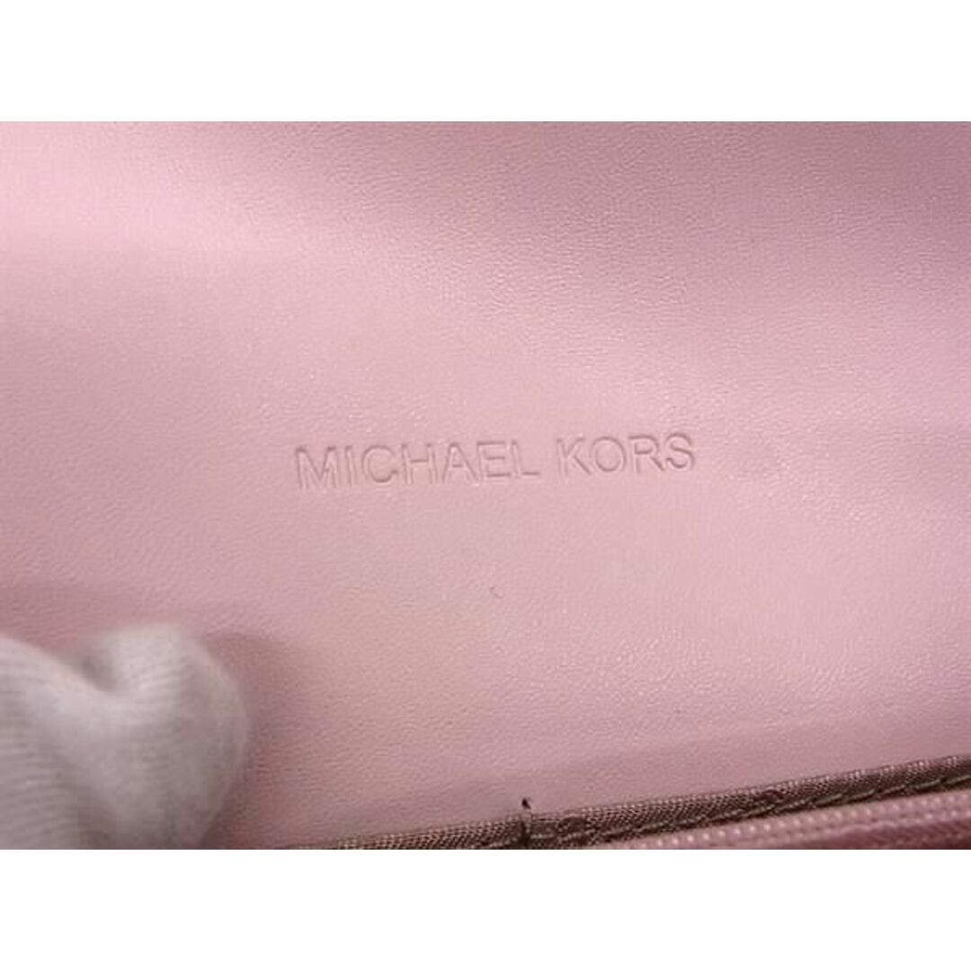 Michael Kors(マイケルコース)の■新品同様■ MICHAEL KORS マイケルコース PVC ショルダーバッグ クロスボディ ポシェット レディース ピンク系 BI1671 レディースのファッション小物(その他)の商品写真