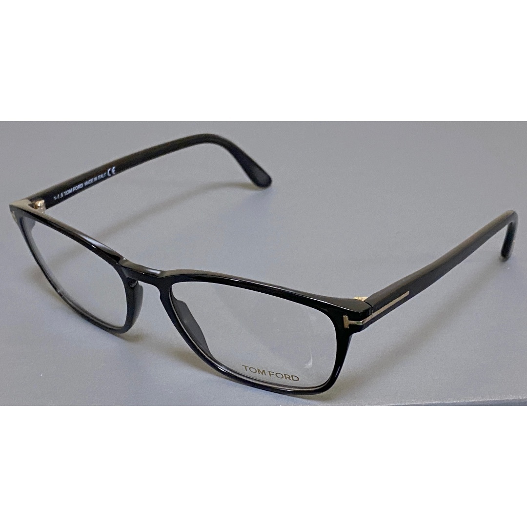 TOM FORD EYEWEAR(トムフォードアイウェア)の未使用品　TOM FORD TF5355　ウエリントンフレーム　トムフォード メンズのファッション小物(サングラス/メガネ)の商品写真