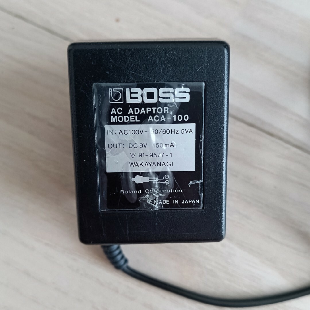 BOSS(ボス)のBOSS ACA-100 アダプター 楽器のギター(エフェクター)の商品写真