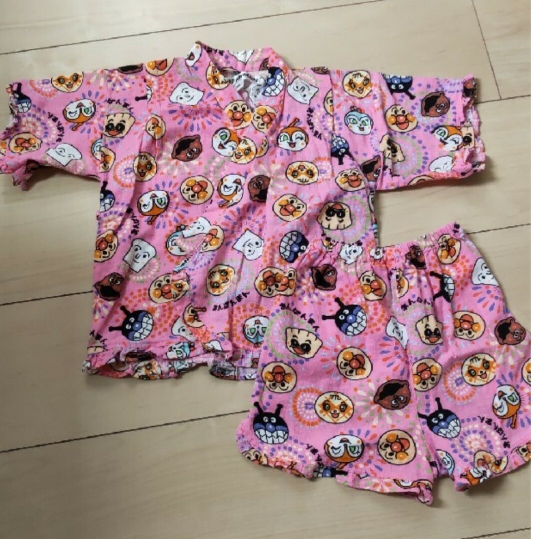 アンパンマン　甚平　95 キッズ/ベビー/マタニティのキッズ服女の子用(90cm~)(甚平/浴衣)の商品写真