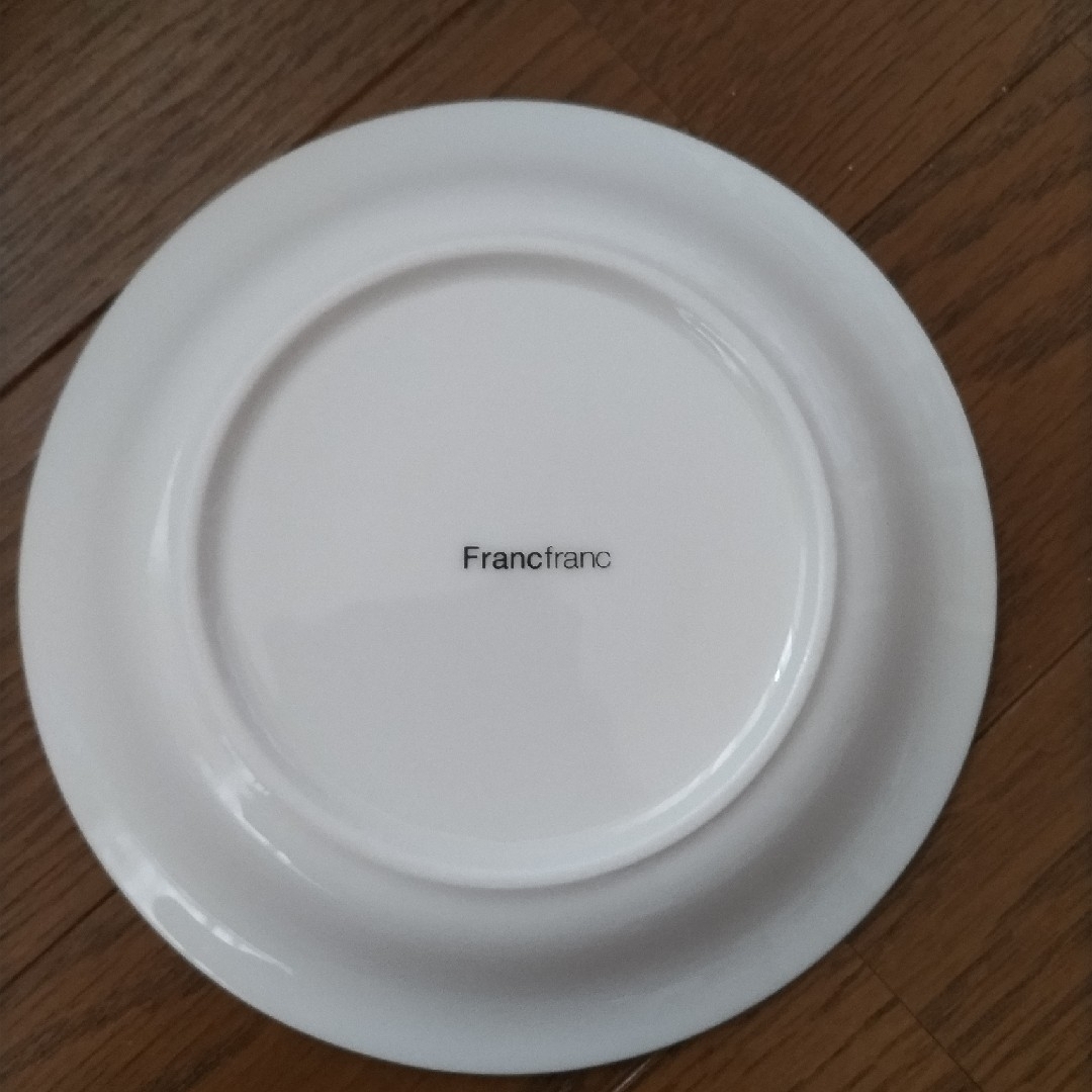 Francfranc(フランフラン)のFrancfranc　花柄平皿　ケーキ皿　白地　2枚セット インテリア/住まい/日用品のキッチン/食器(食器)の商品写真