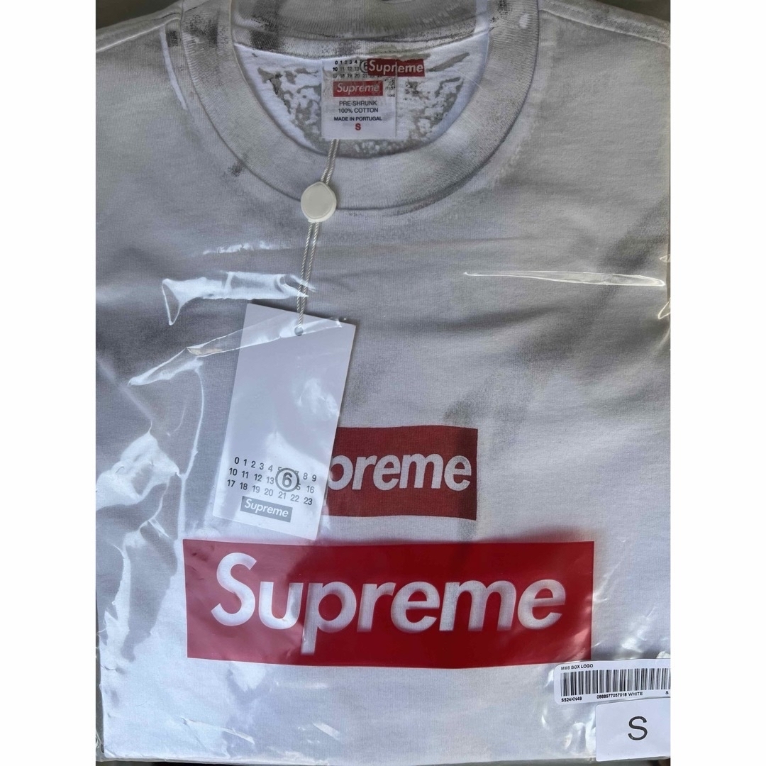 Supreme(シュプリーム)のSupreme MM6 Maison Margiela Box Logo Tee メンズのトップス(Tシャツ/カットソー(半袖/袖なし))の商品写真