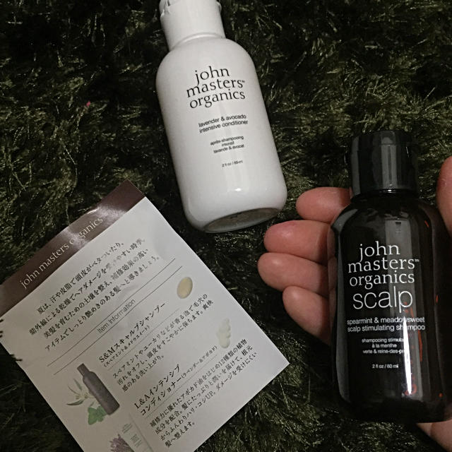 John Masters Organics(ジョンマスターオーガニック)の《最終価格》Johnmasters  シャンプー&コンディショナー コスメ/美容のヘアケア/スタイリング(シャンプー)の商品写真