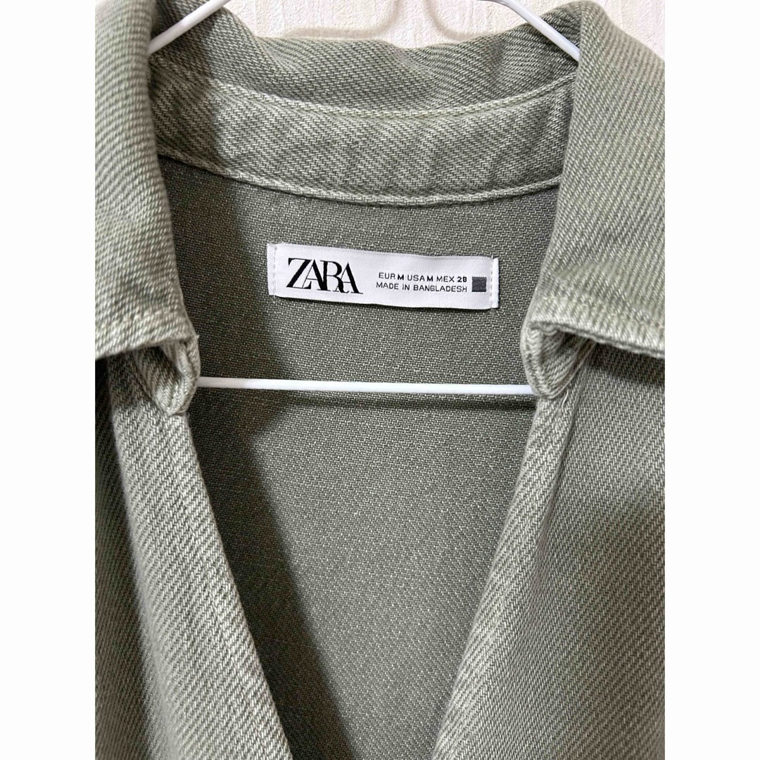 ZARA(ザラ)のZARAデニムカシュクールジャンプスーツ レディースのパンツ(サロペット/オーバーオール)の商品写真