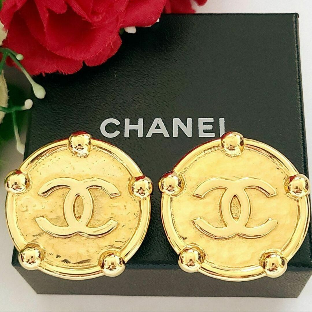 CHANEL(シャネル)のシャネル☆★23☆ココマーク☆ゴールド☆イヤリング☆ゴールド レディースのアクセサリー(イヤリング)の商品写真