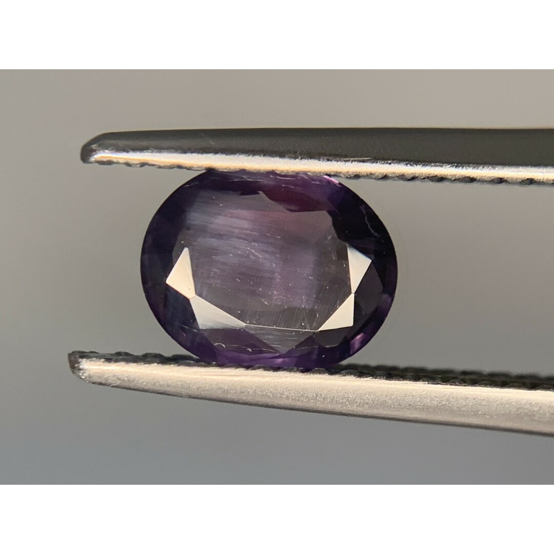 GIA宝石鑑別書付き　 天然 アレキサンドライト　 India Green changing to Purple　 1.12ct　 縦7.42㎜×横6.17㎜×高さ2.55㎜　 ルース（ 裸石 ）　 1388Y ハンドメイドの素材/材料(各種パーツ)の商品写真