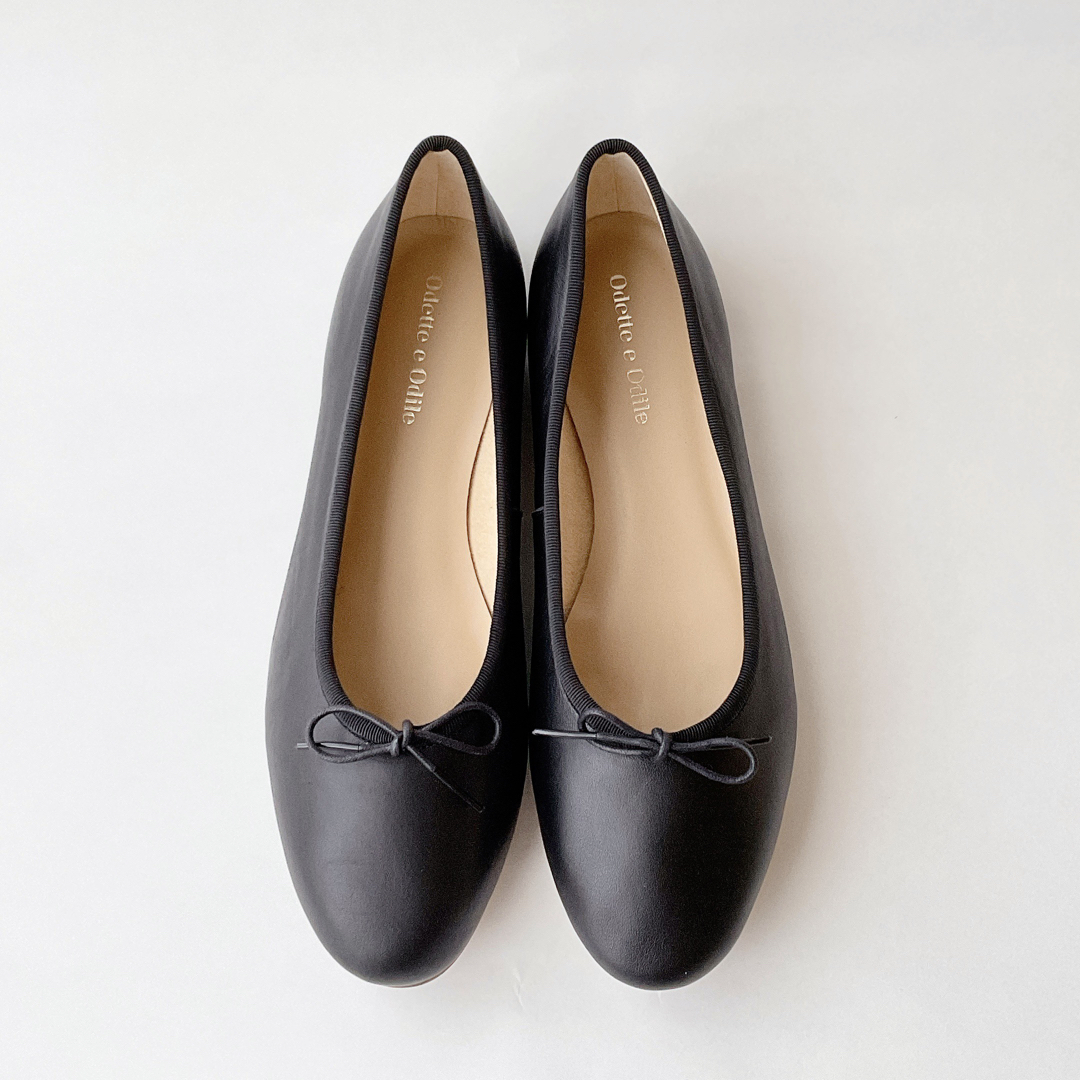 Odette e Odile(オデットエオディール)の【未使用】バレエシューズ　24cm ブラック　オデットエオディール　フラット　黒 レディースの靴/シューズ(バレエシューズ)の商品写真