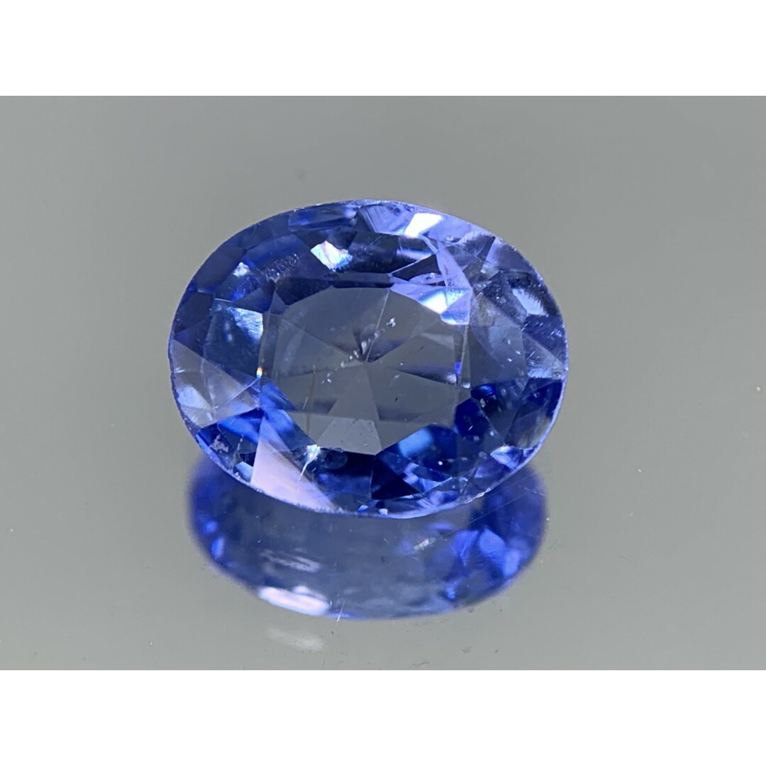 GIA宝石鑑別書付き　 天然 サファイア　 Sri Lanka　No Heat　 Blue　 1.81ct　 縦8.54㎜×横6.89㎜×高さ3.33㎜　 ルース（ 裸石 ）　 1335Y ハンドメイドの素材/材料(各種パーツ)の商品写真