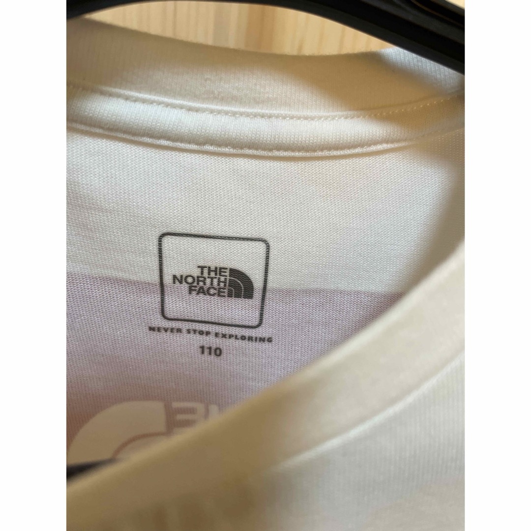 THE NORTH FACE(ザノースフェイス)のTHE NORTH FACE Tシャツ　110 キッズ/ベビー/マタニティのキッズ服女の子用(90cm~)(Tシャツ/カットソー)の商品写真