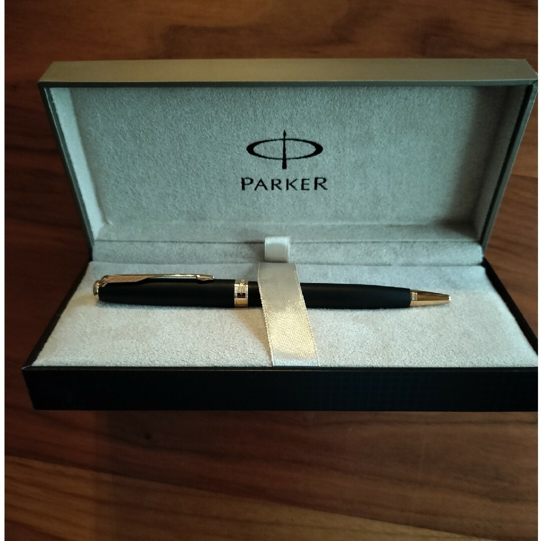 Parker(パーカー)のPARKER パーカー ボールペン ソネットオリジナルMブラックGT インテリア/住まい/日用品の文房具(ペン/マーカー)の商品写真