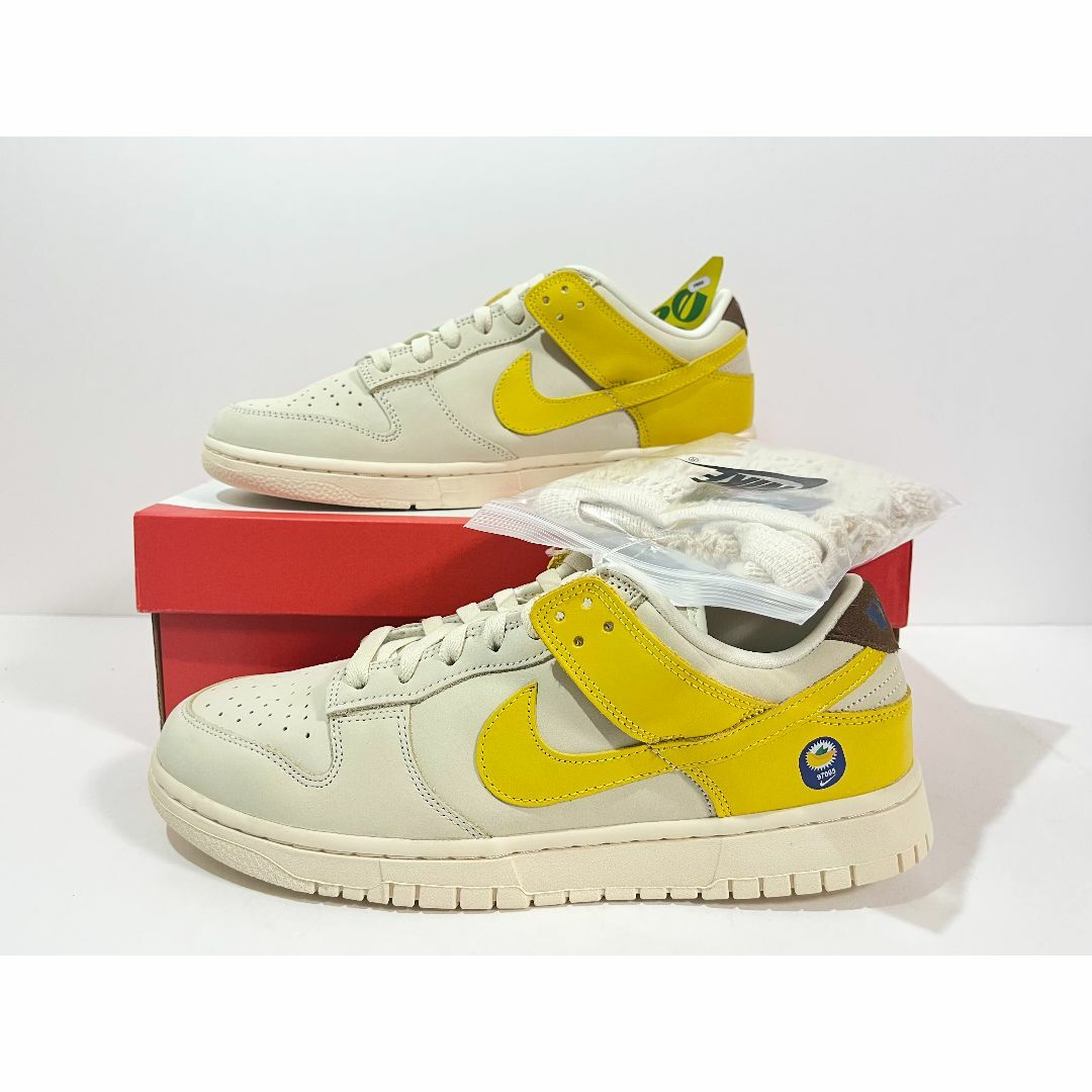 NIKE(ナイキ)の【新品】24.5㎝　NIKE ウィメンズ DUNK LOW LX "バナナ" レディースの靴/シューズ(スニーカー)の商品写真