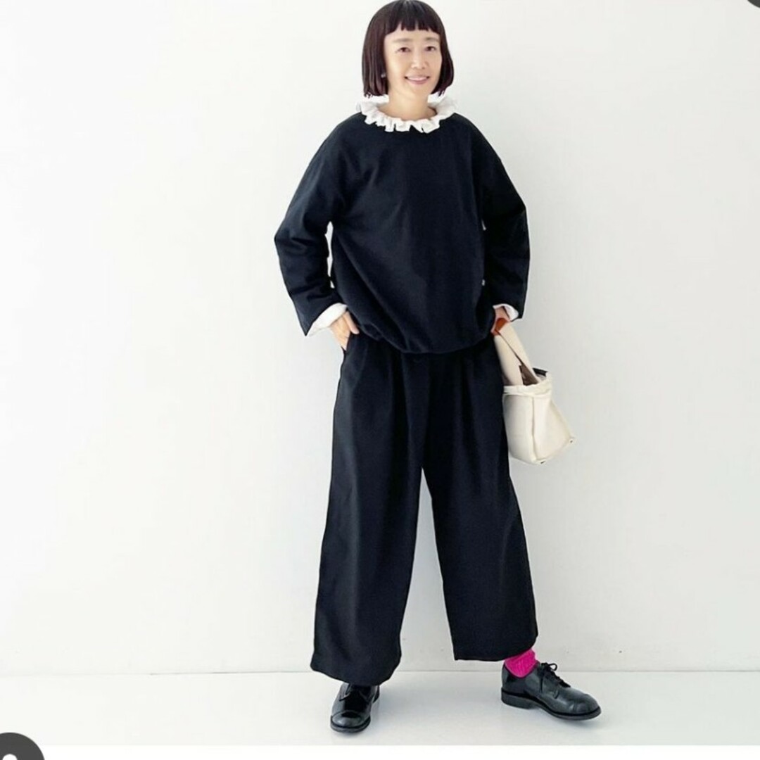 nest Robe(ネストローブ)のネストローブ❤コットンリネンダンガリーフリルシャツ レディースのトップス(シャツ/ブラウス(長袖/七分))の商品写真