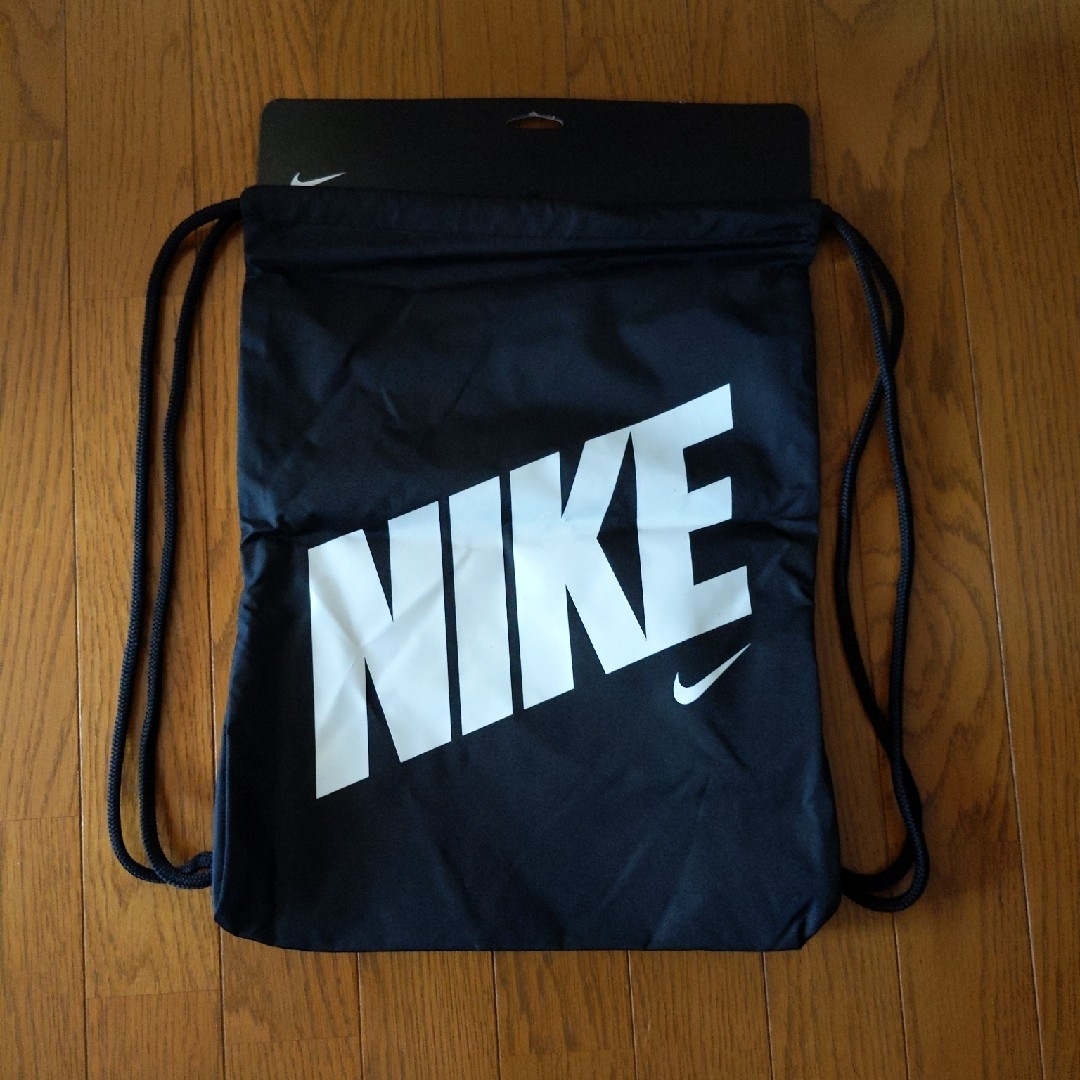 NIKE(ナイキ)のNIKE ナップサック 12L 新品未使用 キッズ/ベビー/マタニティのこども用バッグ(リュックサック)の商品写真